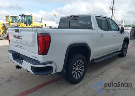 2020 GMC Sierra 1500 4Wd Short Box At4 z USA, uszkodzony, nr VIN 3GTU9EET5LG442800